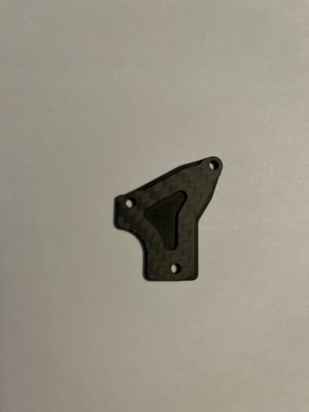 RUSTI DESIGN LOSI XX CARBON GEARBOX SIDE SUPPORT