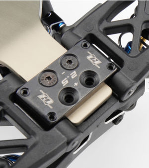 Revolution Design B7 Steel Bulkhead +/-2.5°