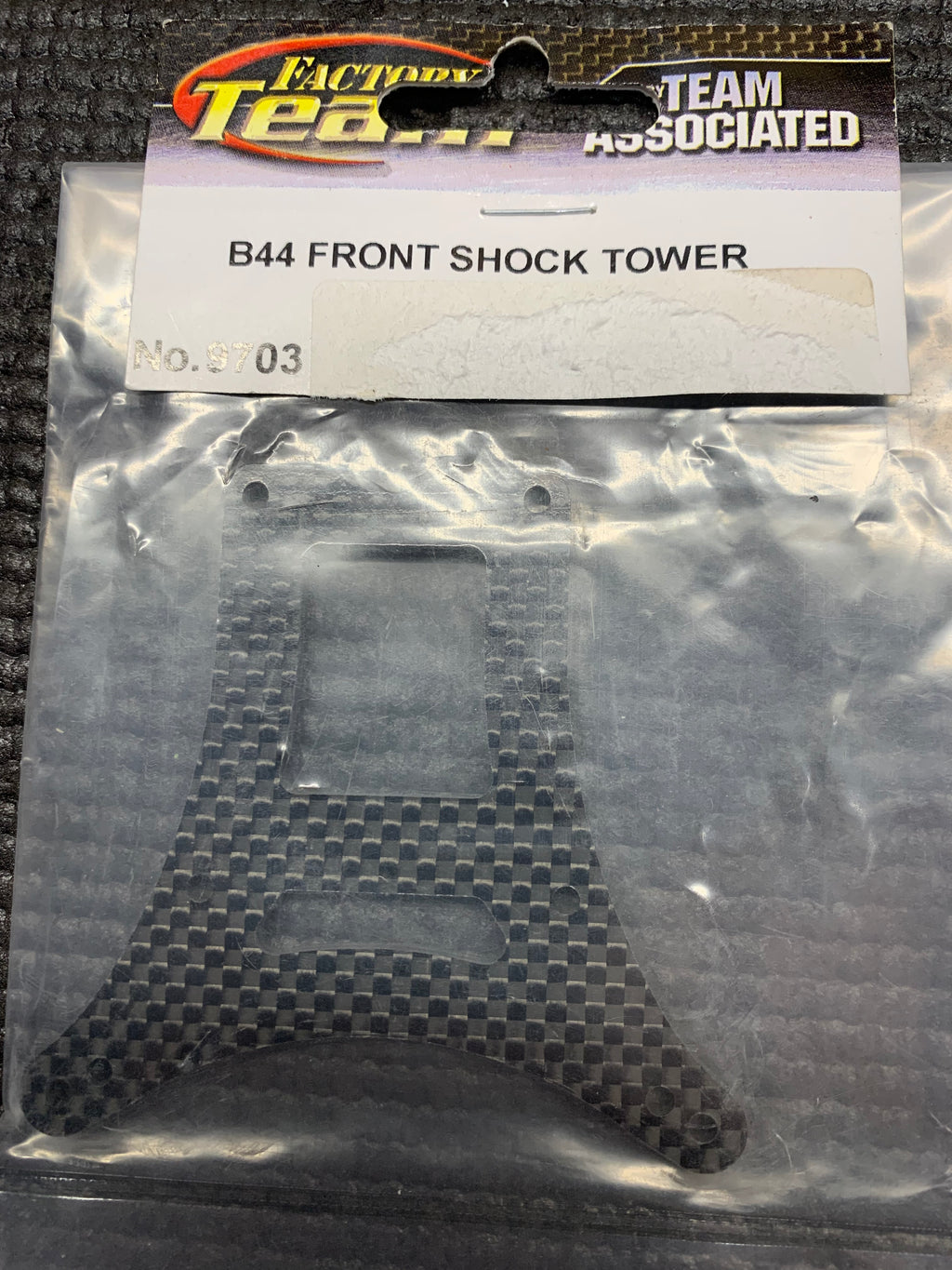 TEAM ASSOCIATED B44 FRONT SHOCK TOWER