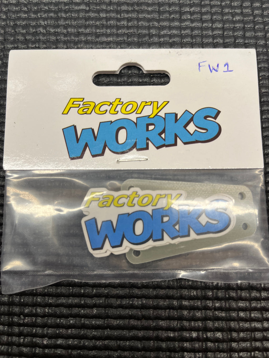 FACTORY WORKS RC10 GEARBOX BRACE