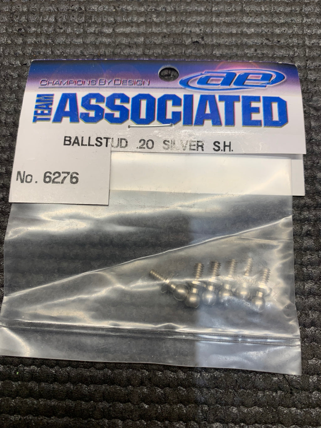 TEAM ASSOCIATED .20 SILVER BALL STUDS
