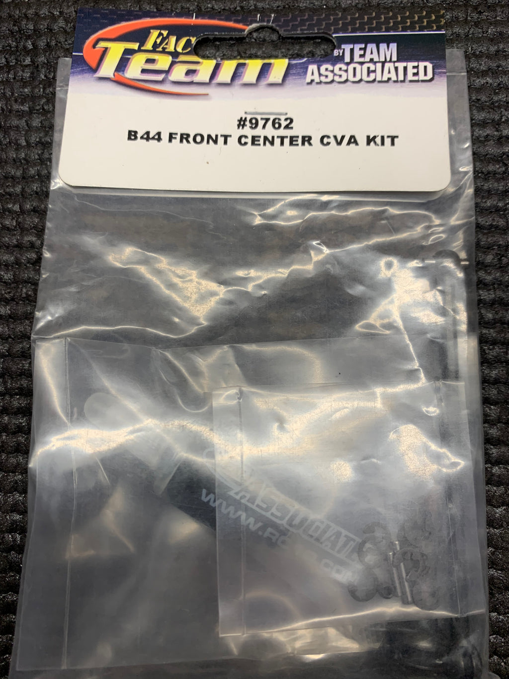 TEAM ASSOCIATED B44 FRONT CENTRE CVA KIT