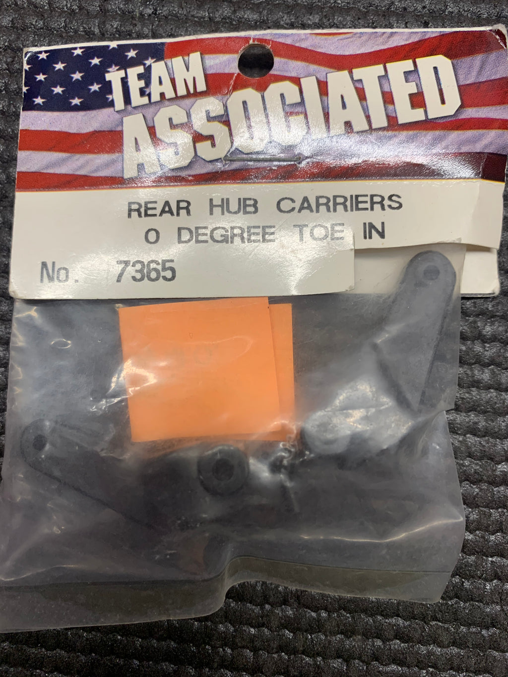 TEAM ASSOCIATED RC10 B2 B3 0 DEGREE REAR HUBS