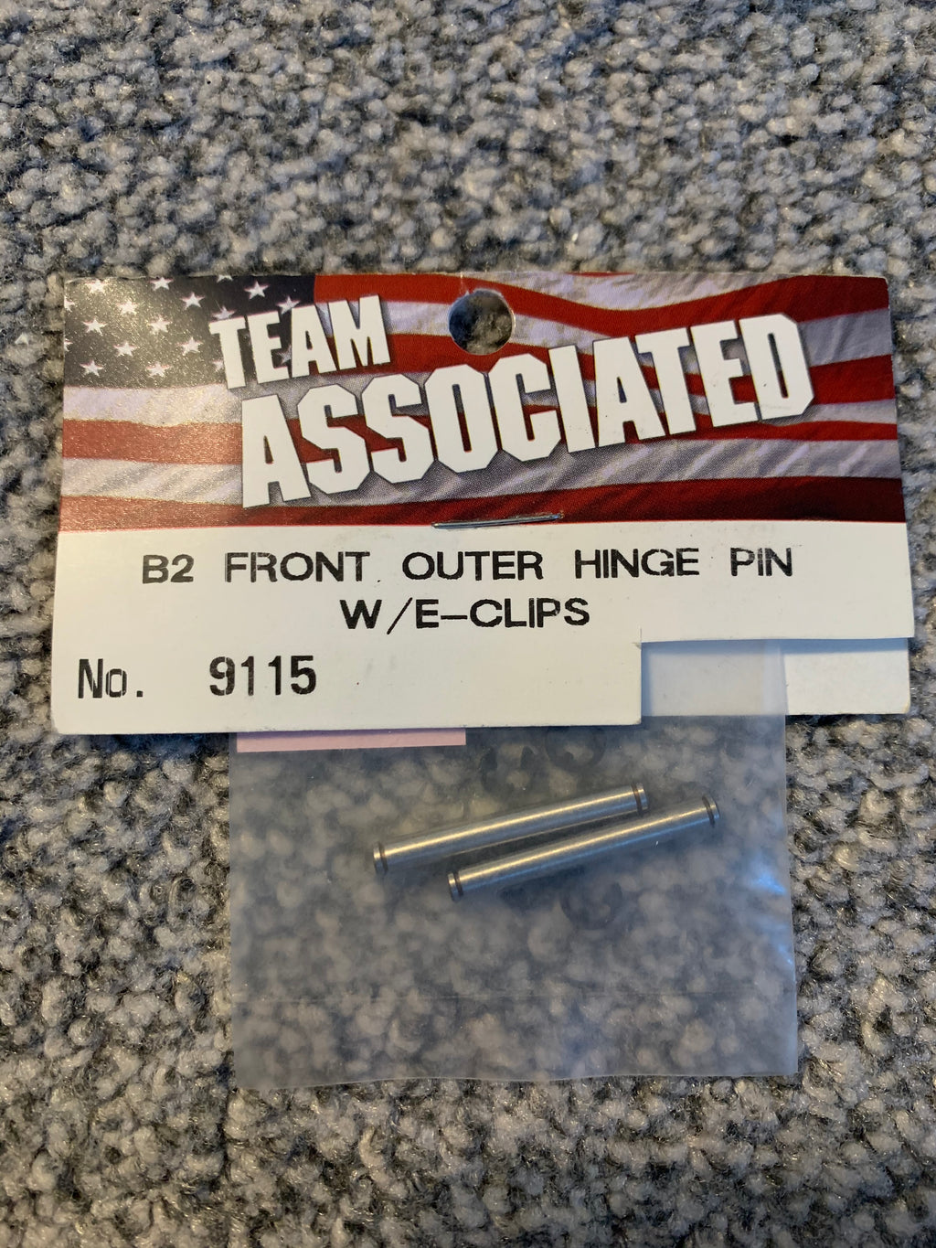 TEAM ASSOCIATED B2 FRONT PUTER HINGE PINS