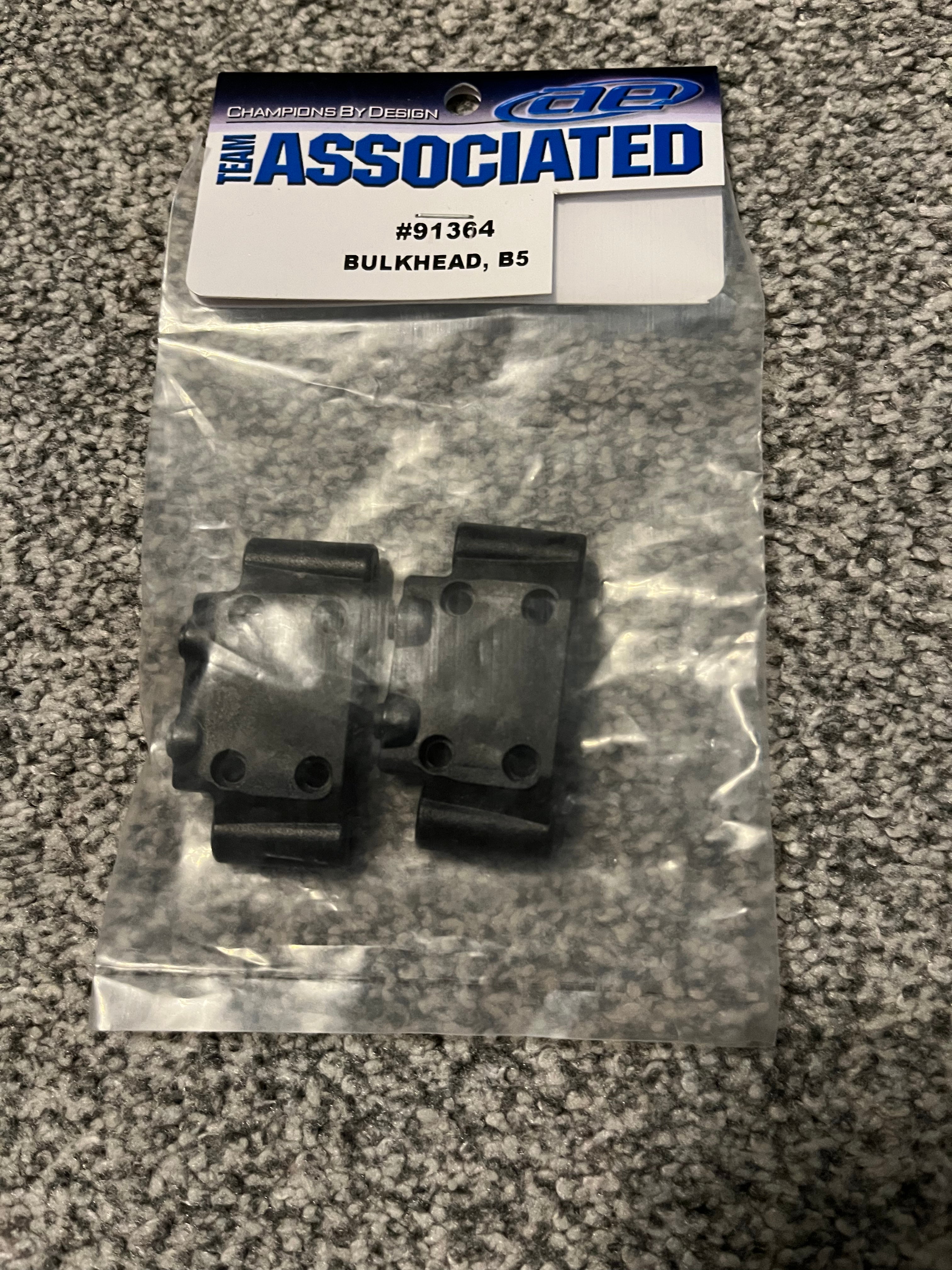 TEAM ASSOCIATED B5 BULKHEAD