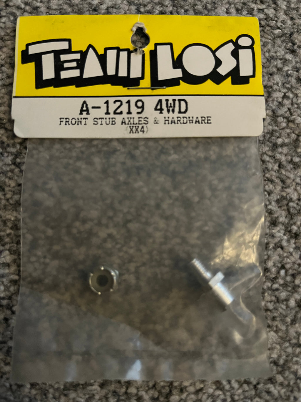 LOSI XX4 FRONT STUB AXLE