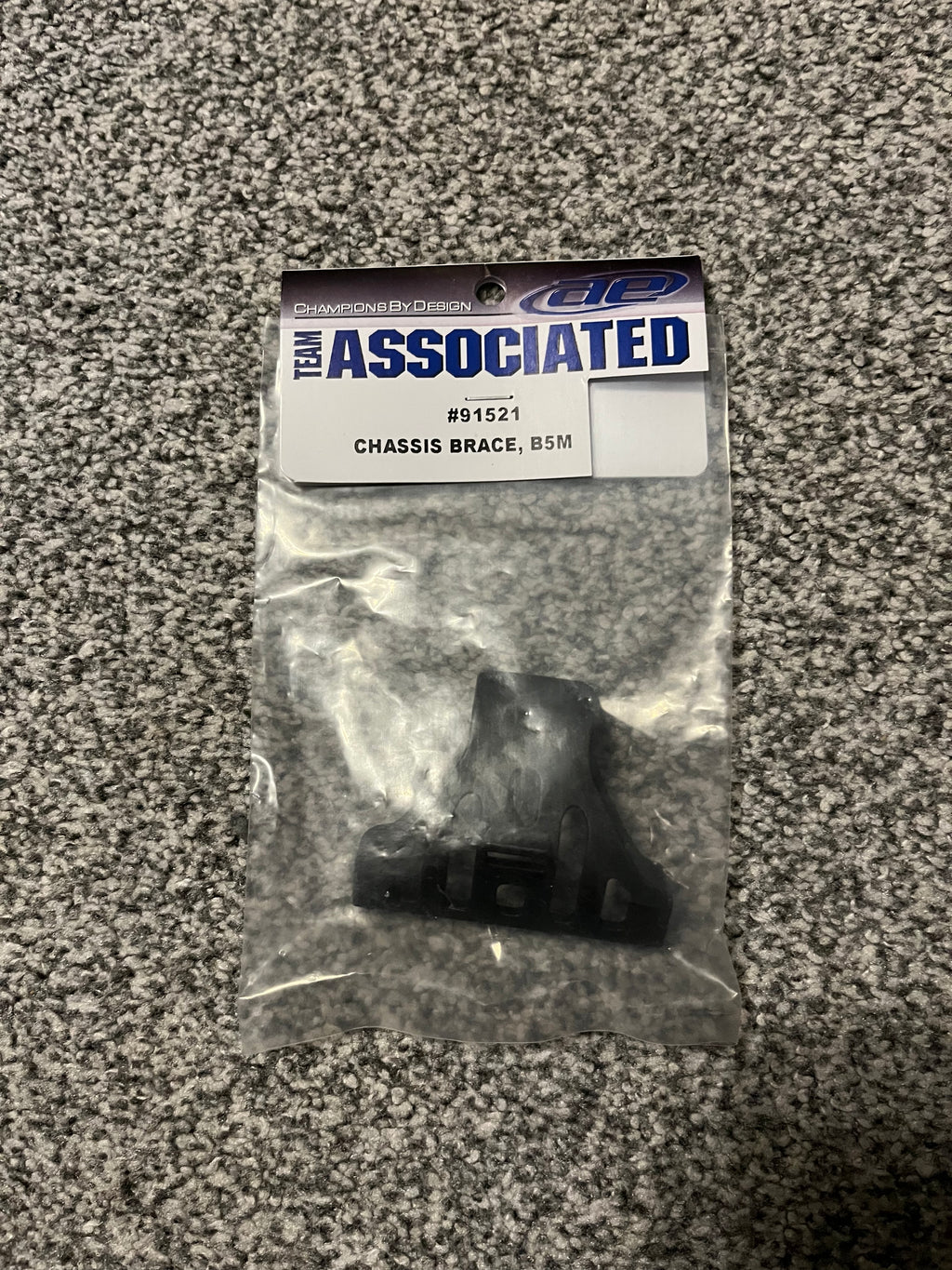 TEAM ASSOCIATED B5M CHASSIS BRACE